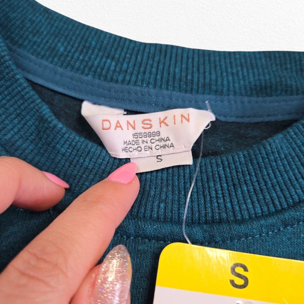 Danskin teal green